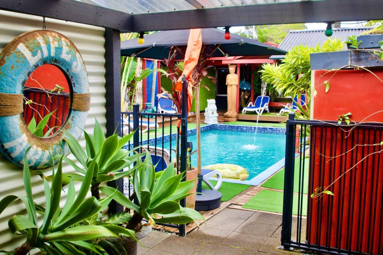 Hideaway Noosa Men Only Beach Resort Peregian Beach Exterior foto